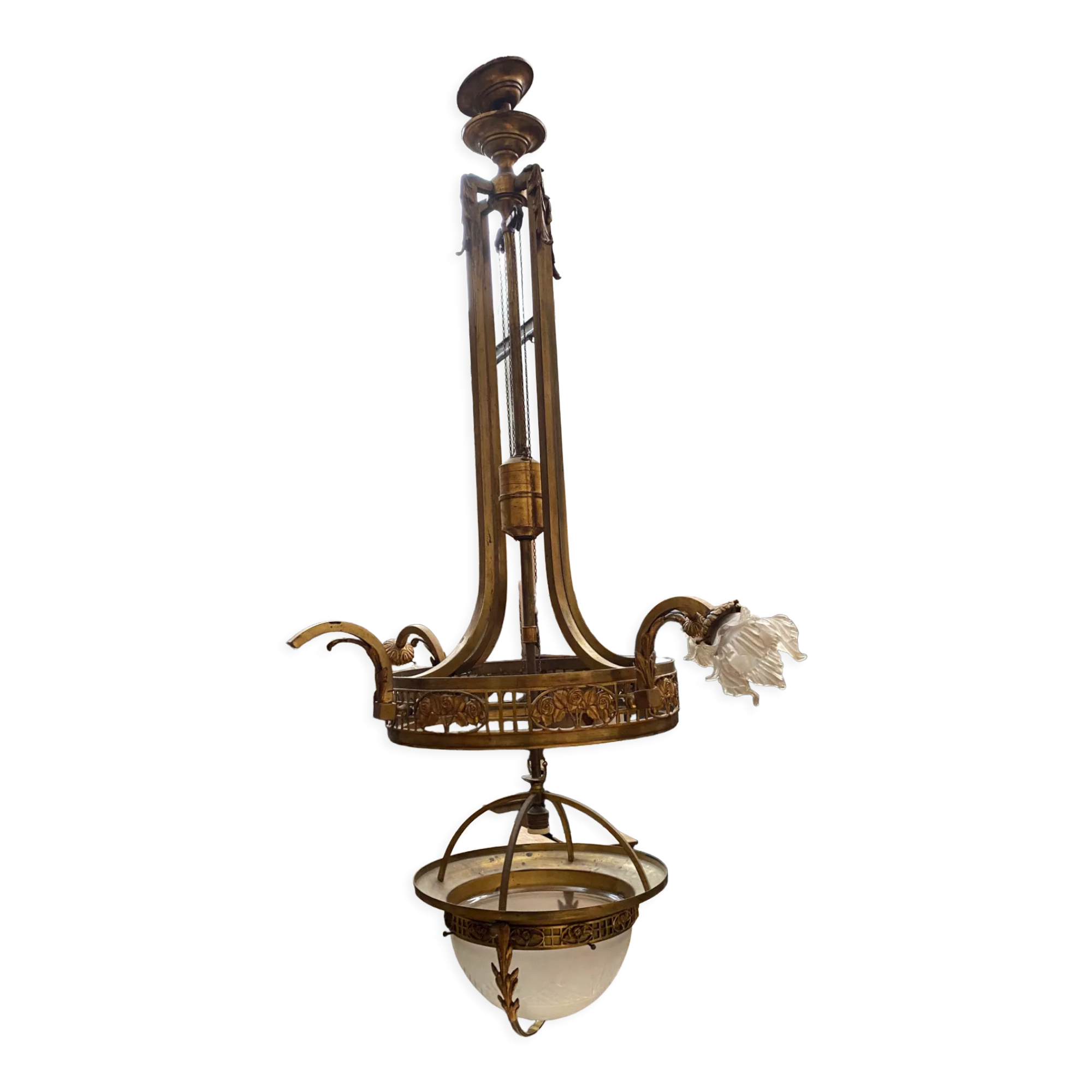 Large chandelier early twentieth in bronze