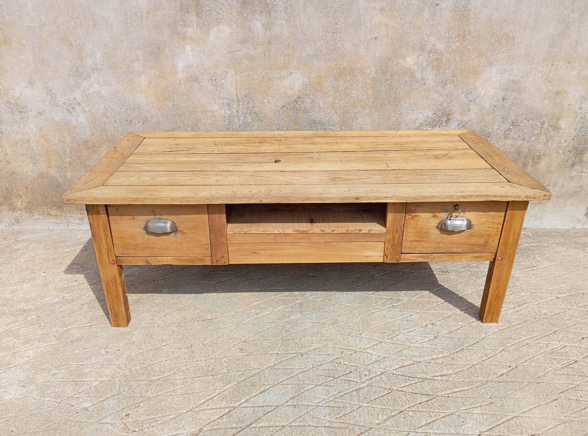 Table basse de ferme
