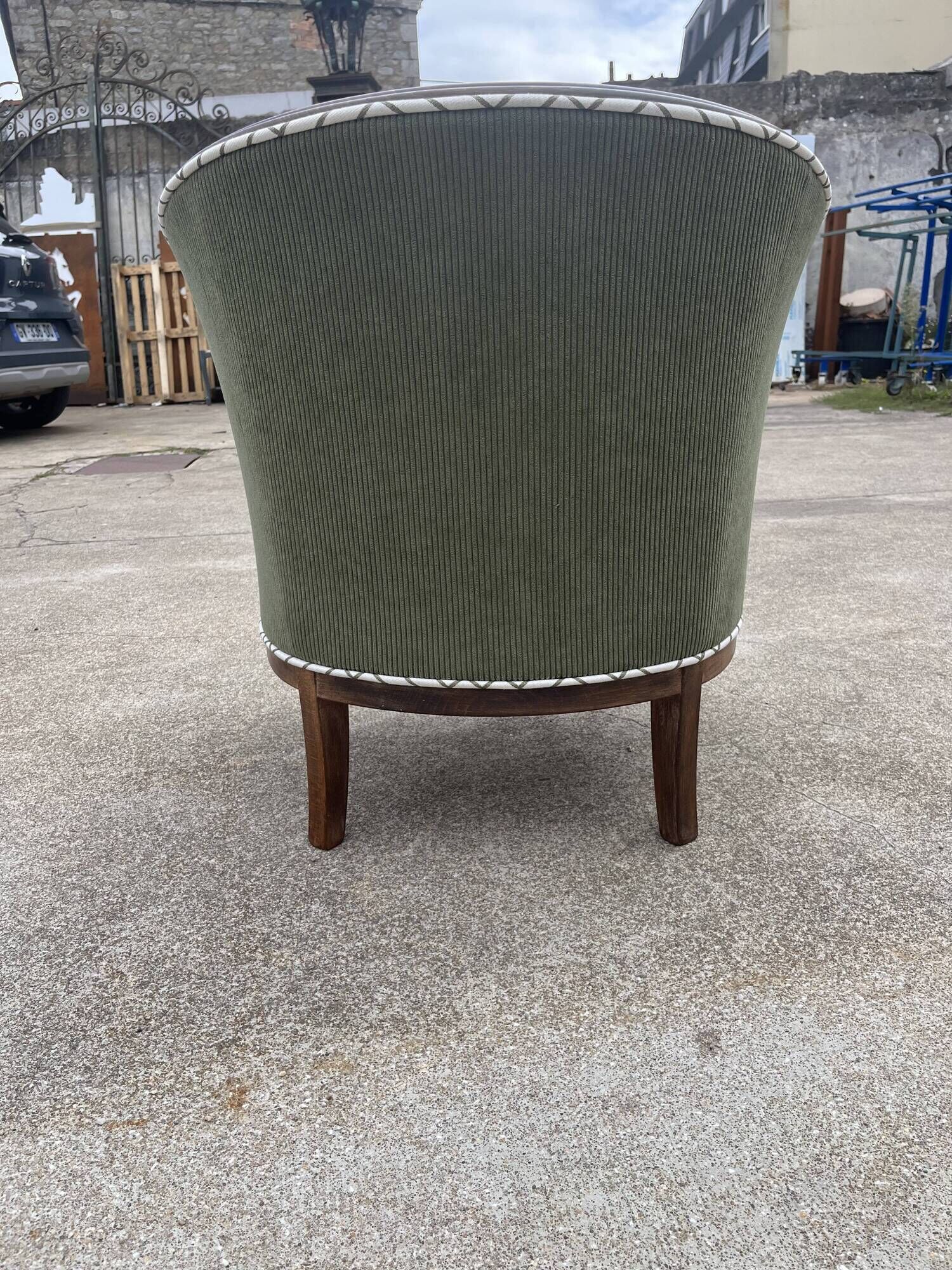 Barrel Chairs