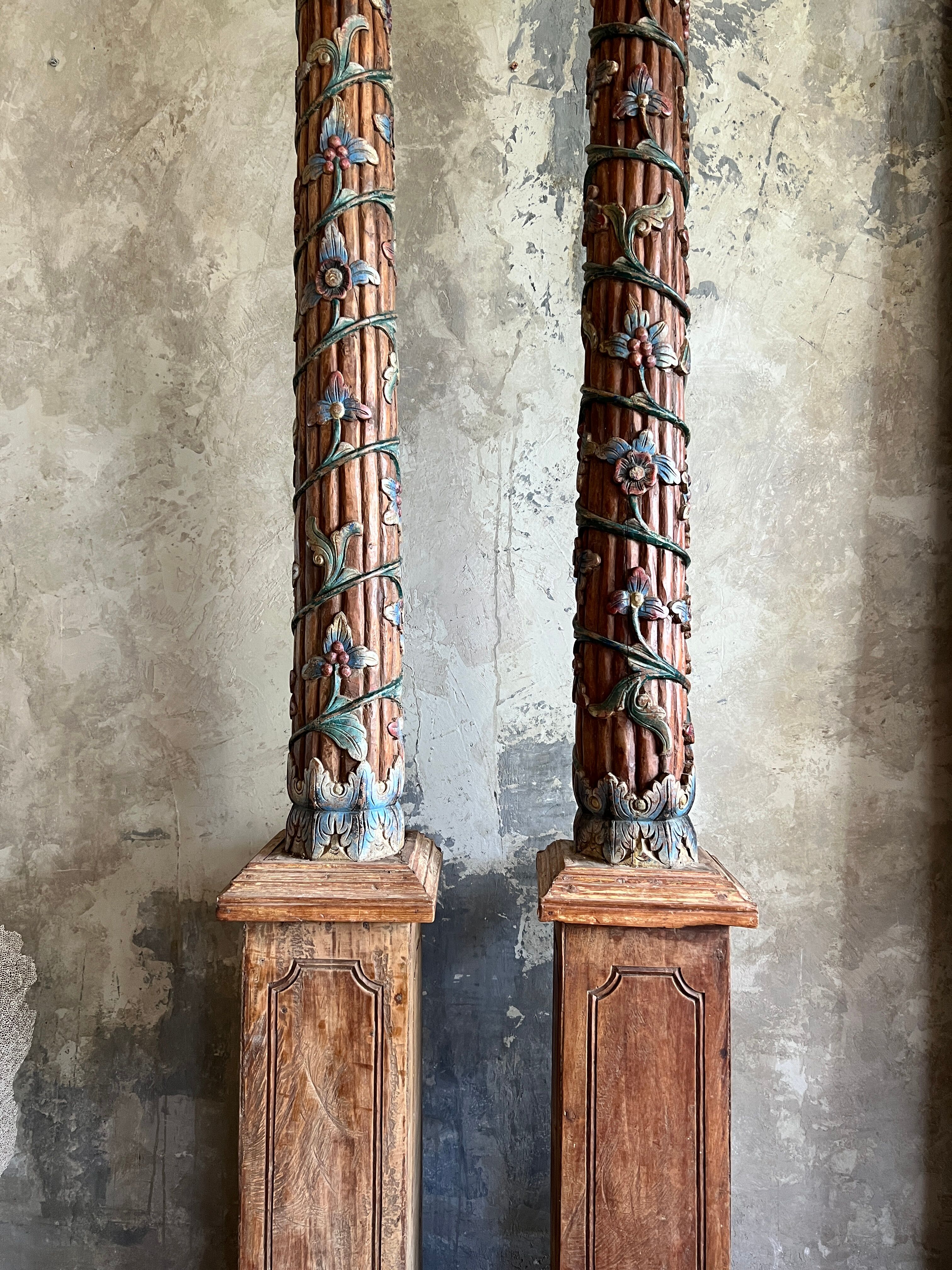 Pair of decorative columns