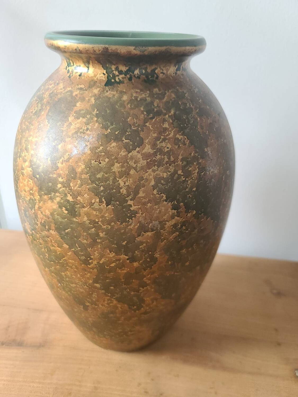 Vintage Japanese vase
