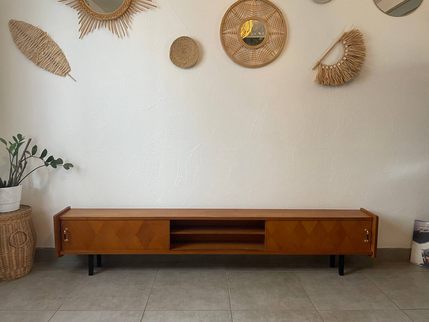 Vintage oak sideboard (shallow)