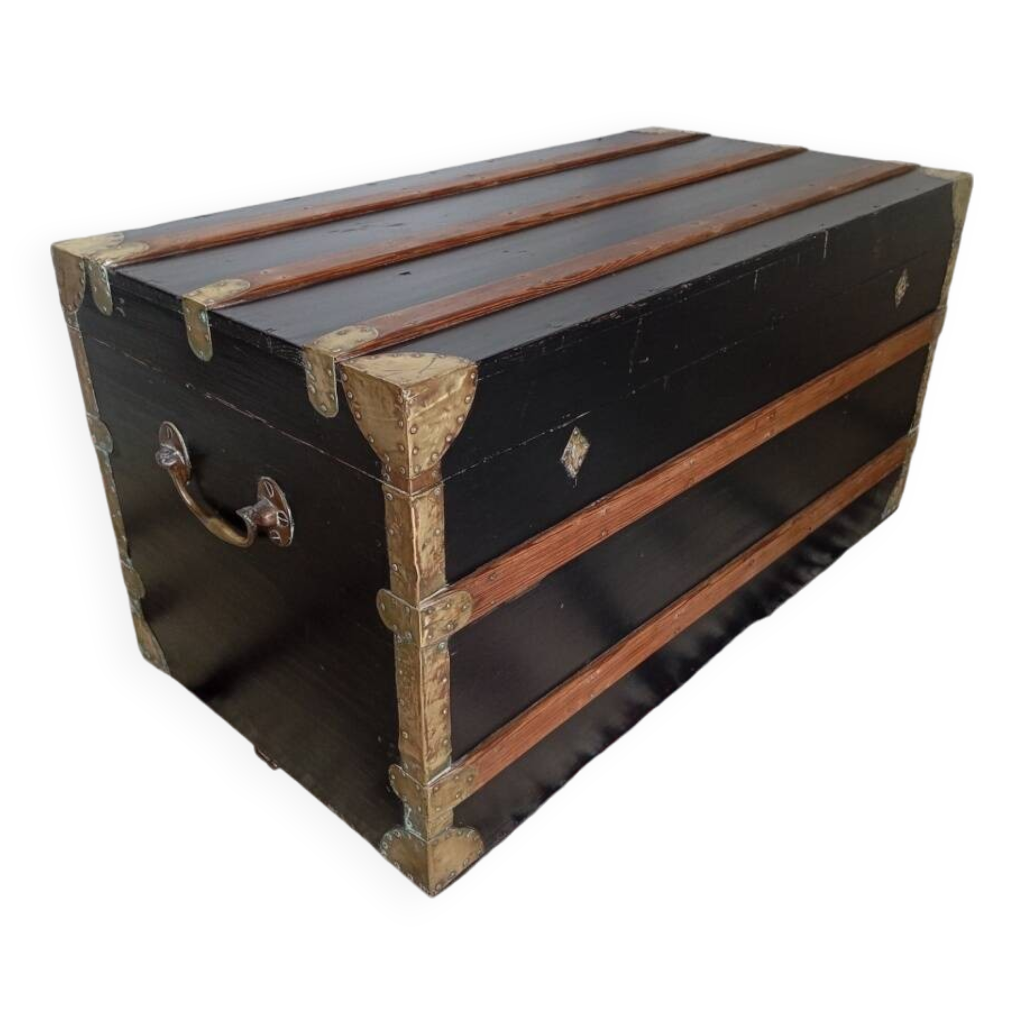 Late 19th century marine trunk