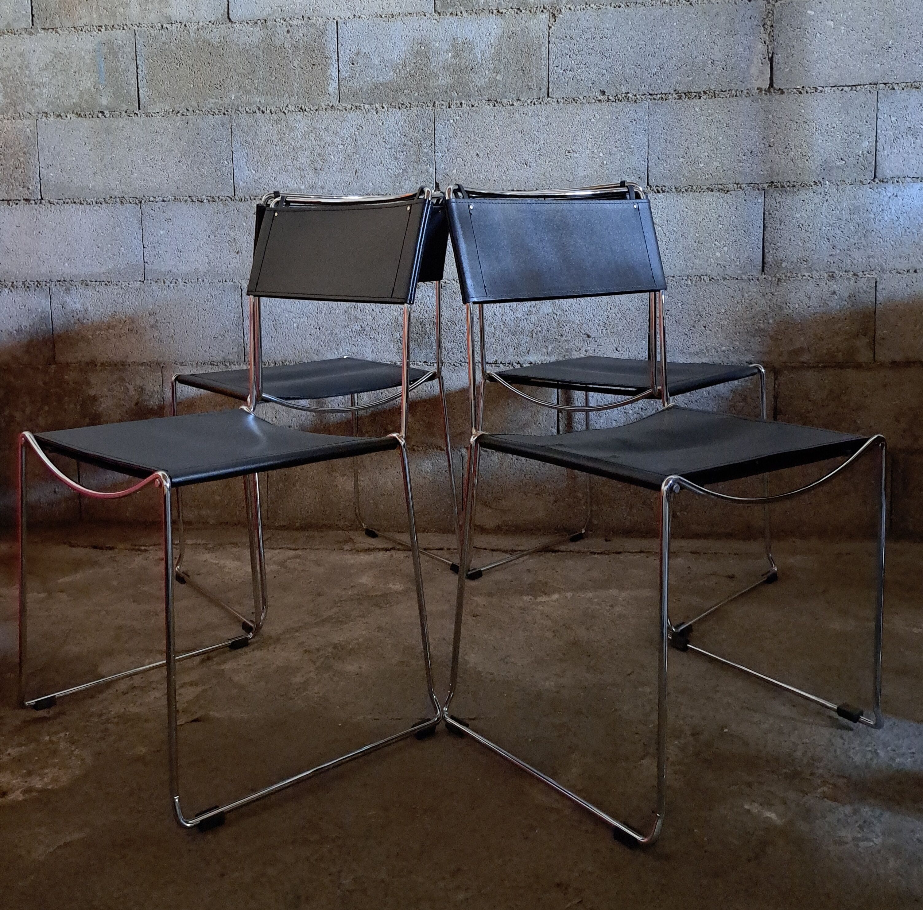 Set of 4 Giandomenico Belotti leather chairs Italian 1980