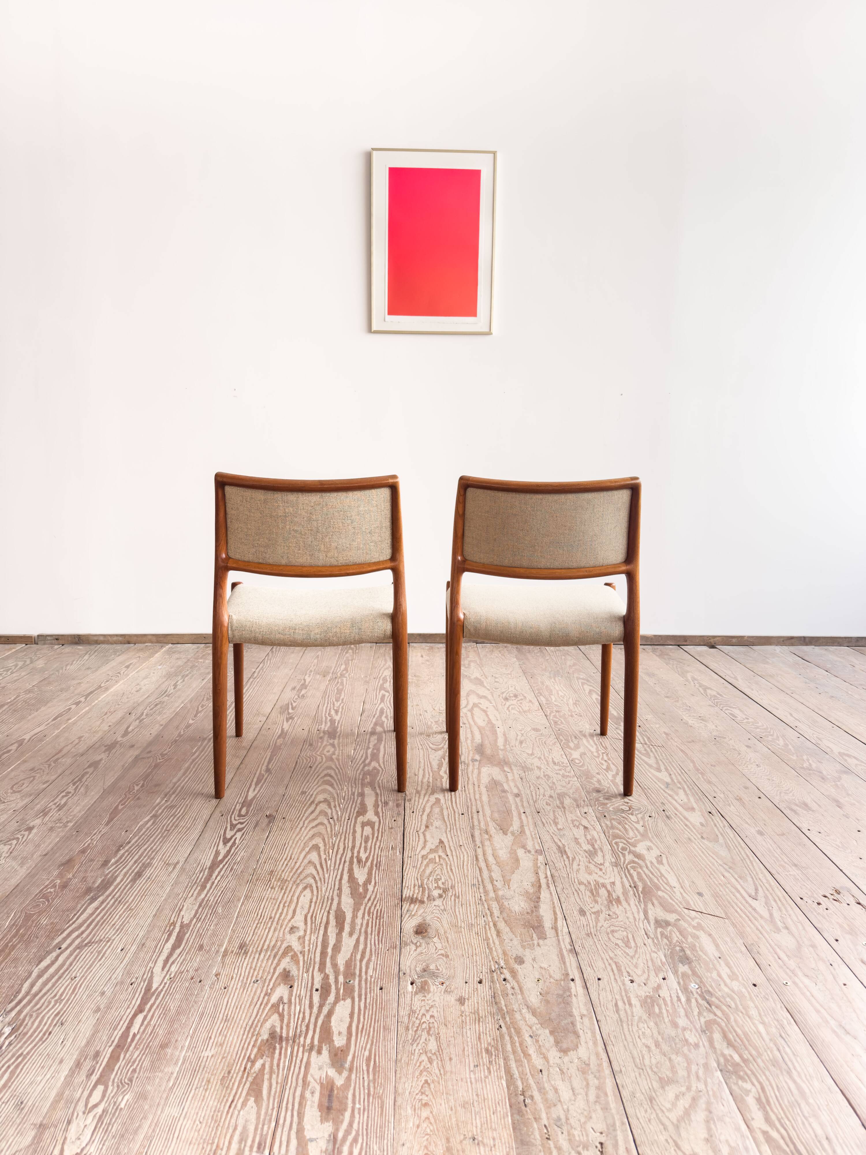 Paire de chaises modèle 80 de Niels O. Møller, Denmark