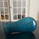 Vase en verre bleu 1960