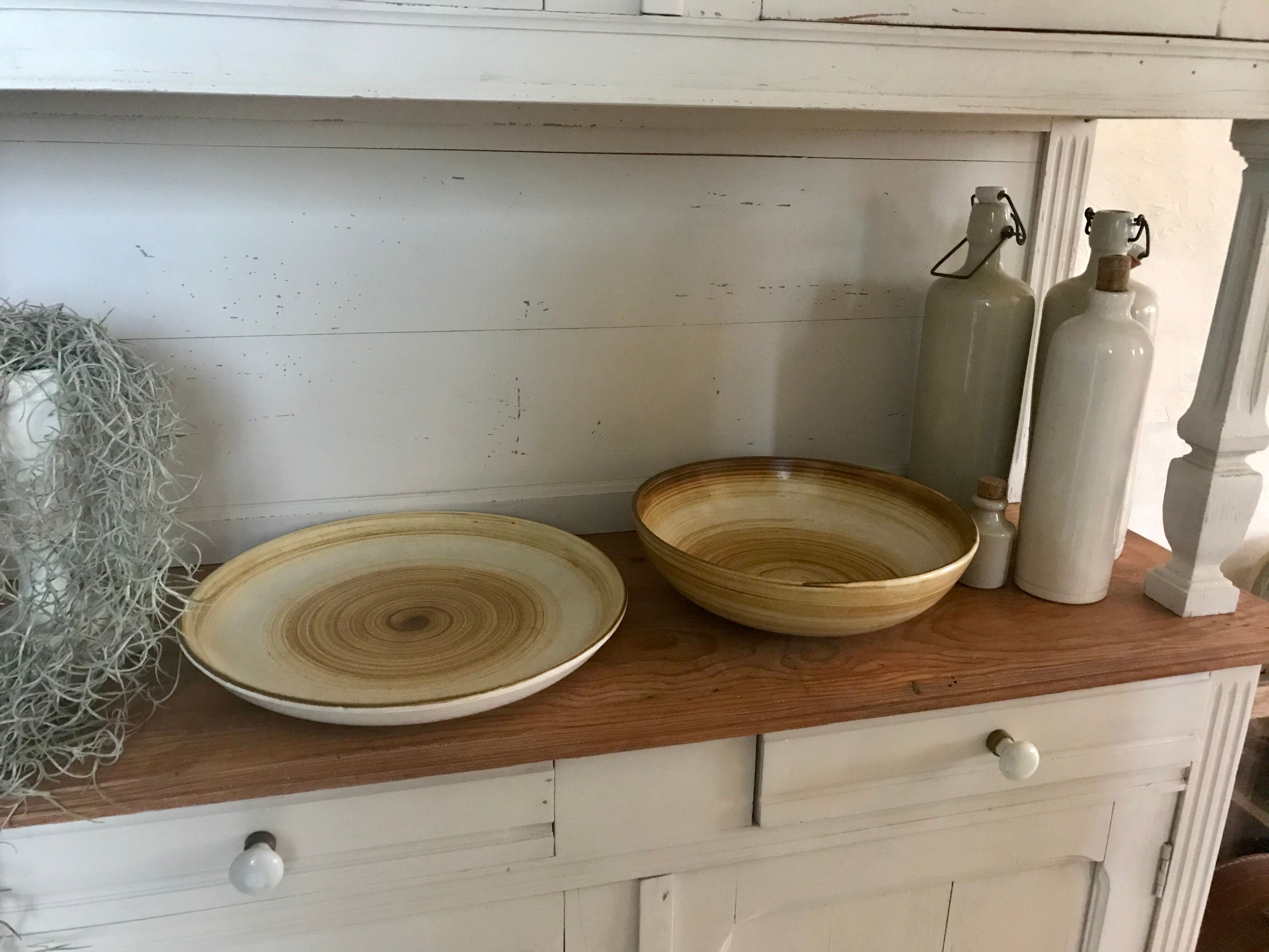Longchamp vintage sandstone salad bowl