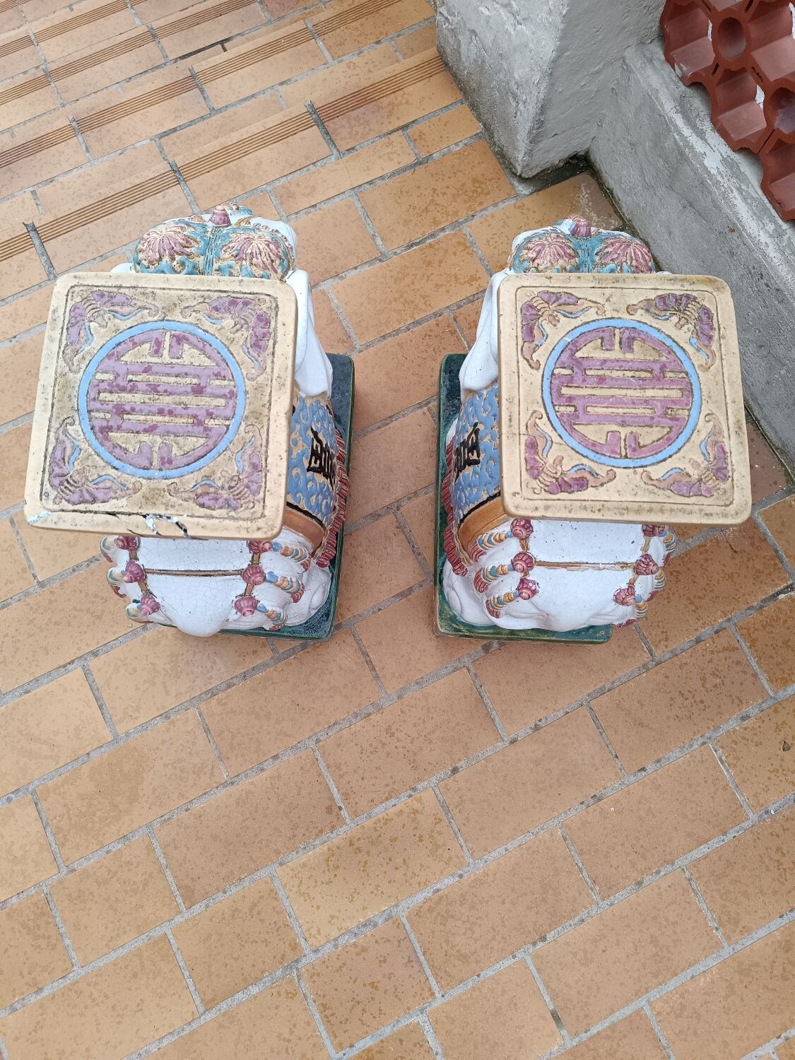 Set of 2 Chinese ceramic elephants