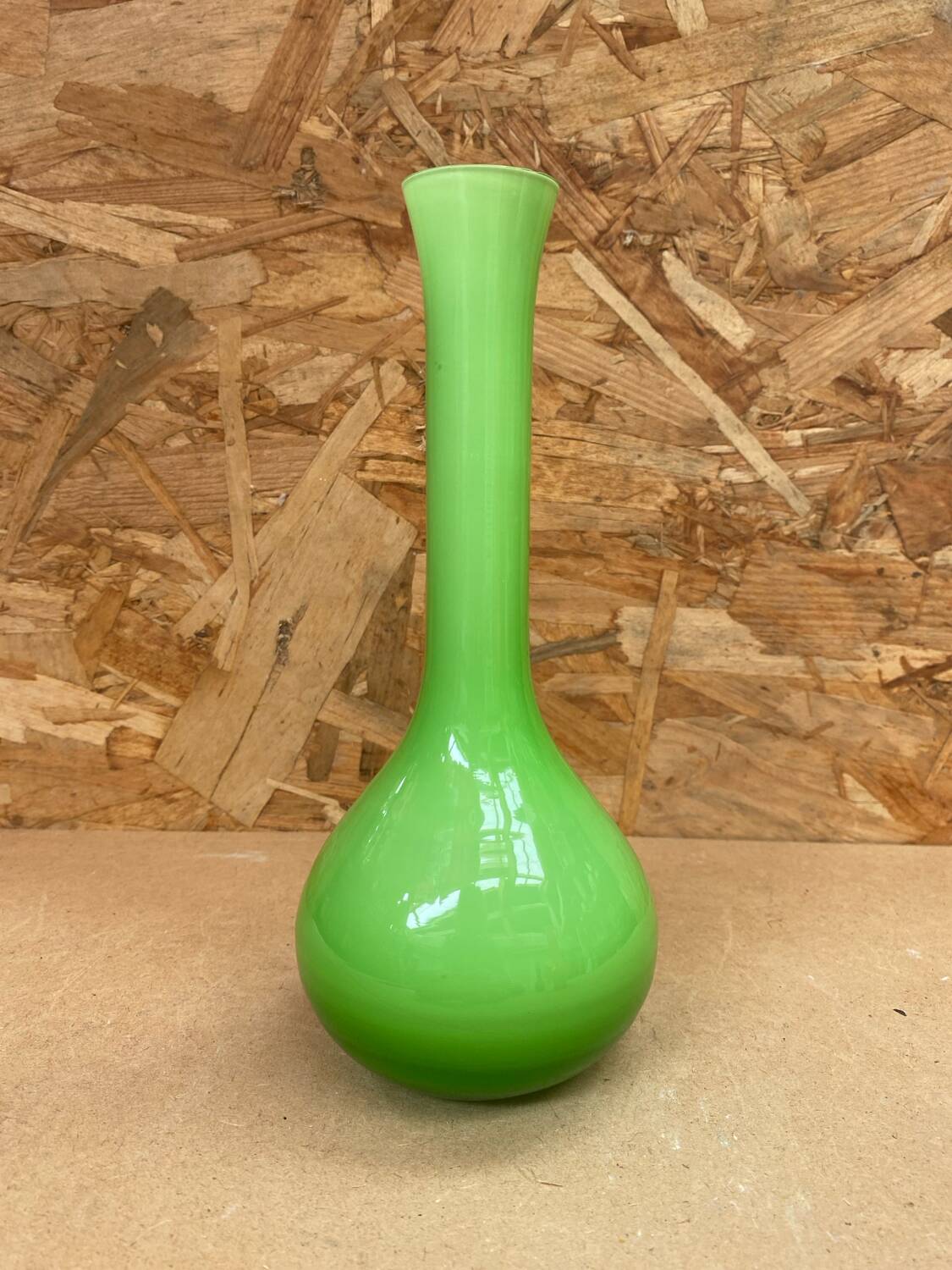 Old Vase Soliflore MURANO Multilayer Glass Green & White Vintage #B092