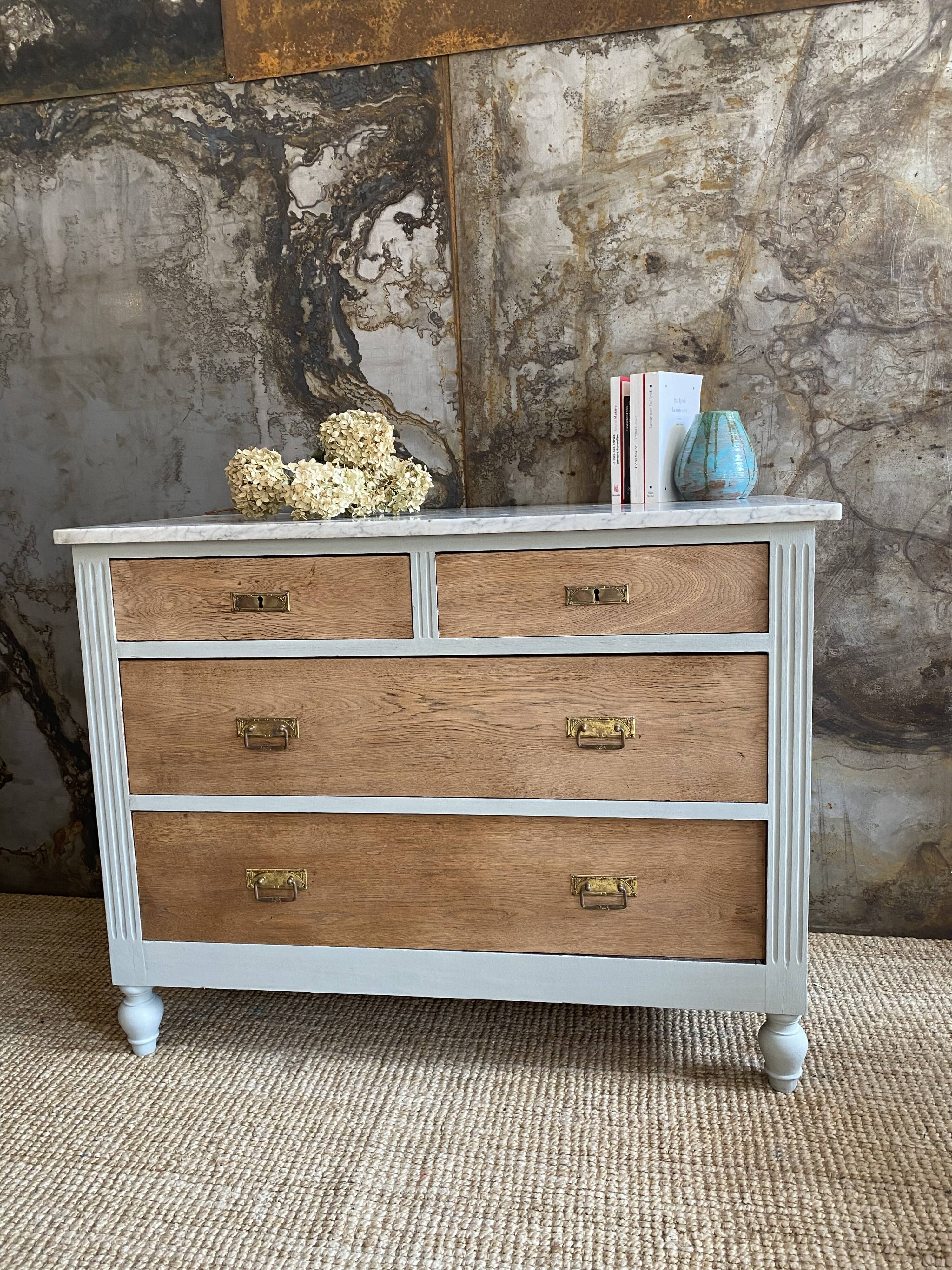 Chest of drawers raw wood & Flemish grey