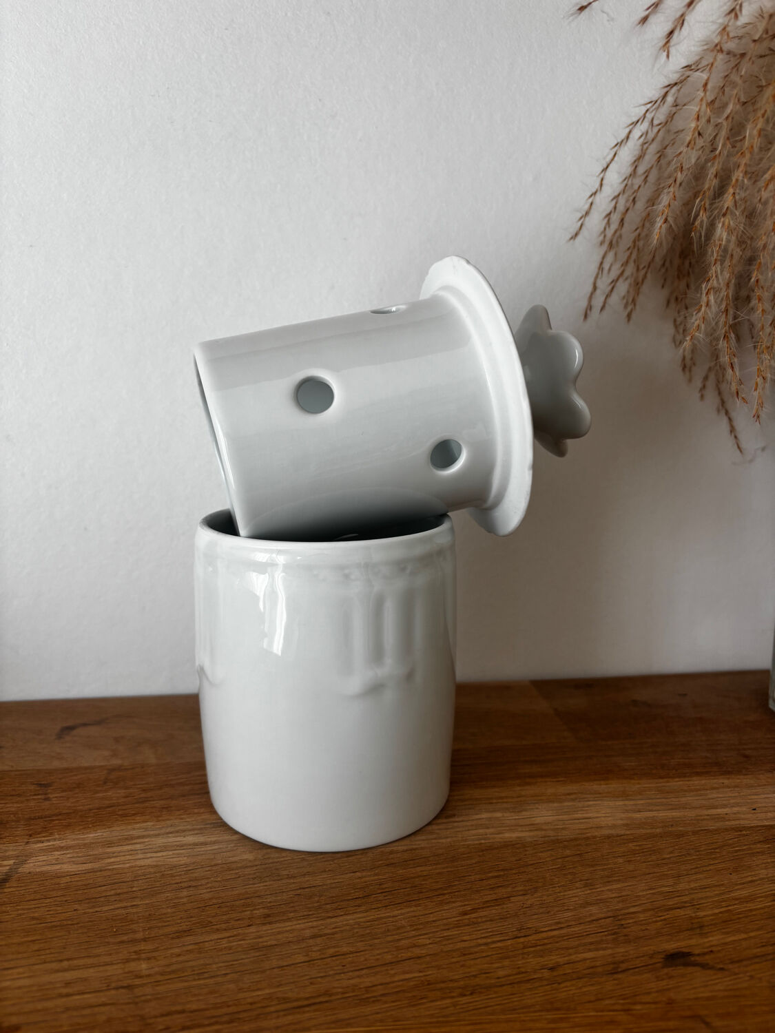 White water butter dish