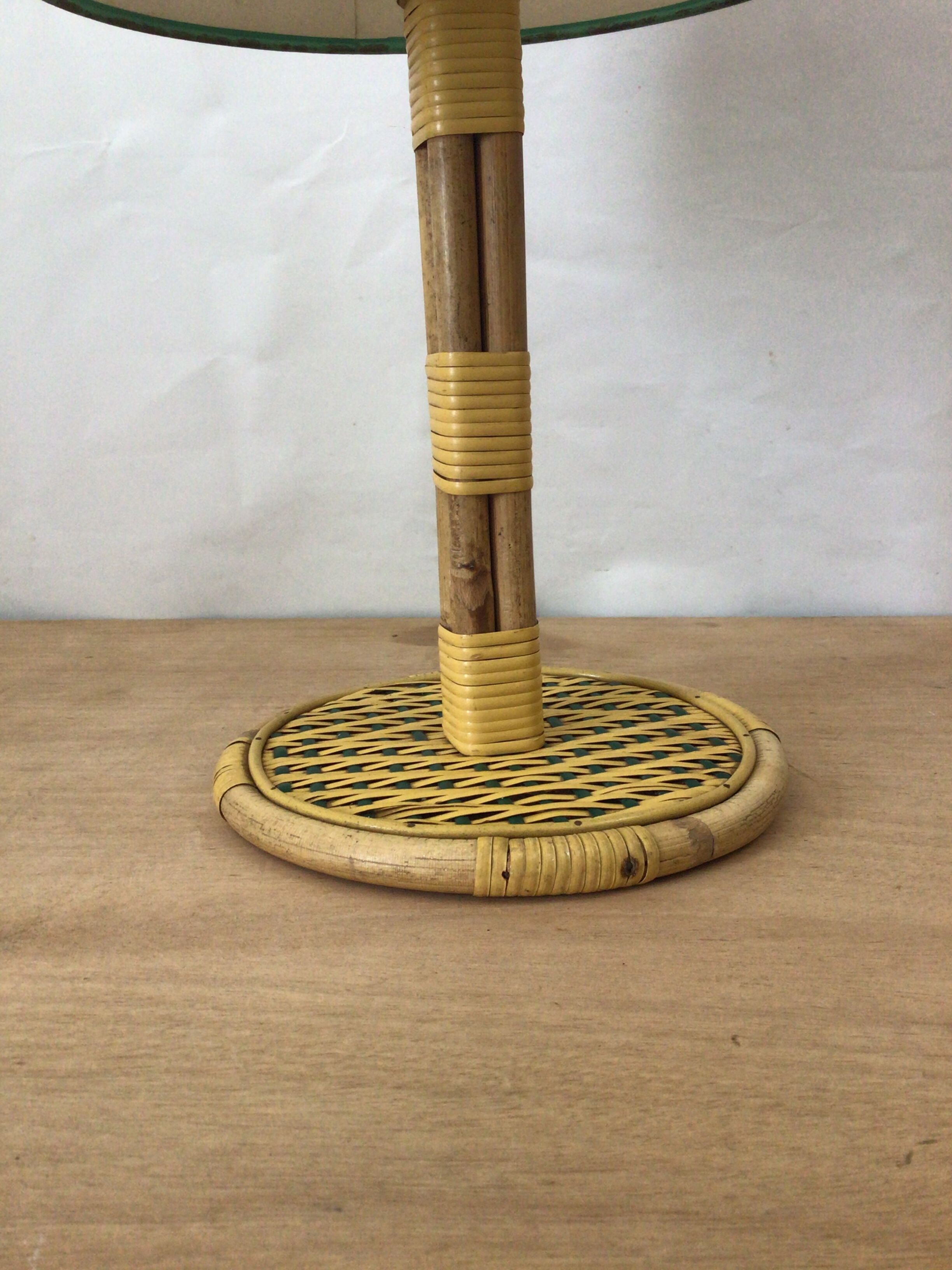Rattan lamp