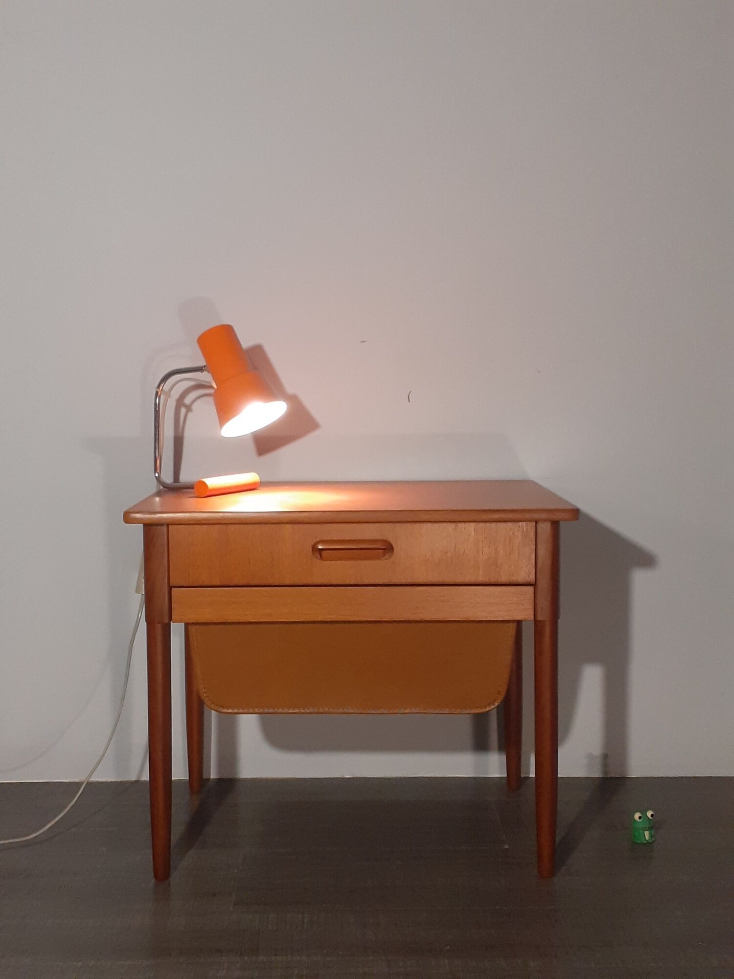 Pair of bedside tables "pelicans" in teak, norwegian 1960s