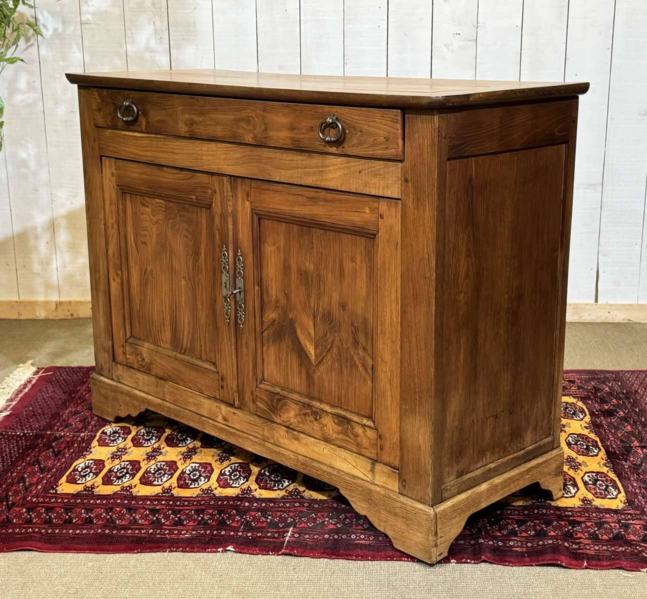 Buffet early 20th century in chestnut wood