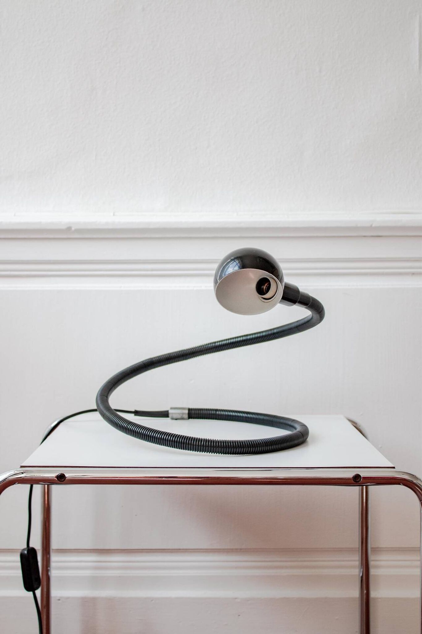 Black Hebi lamp by Isao Hosoe for Valenti, large version, 1970s.