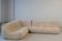 Ensemble de canapé 2 et 3 places et fauteuil d'angle en velours beige.