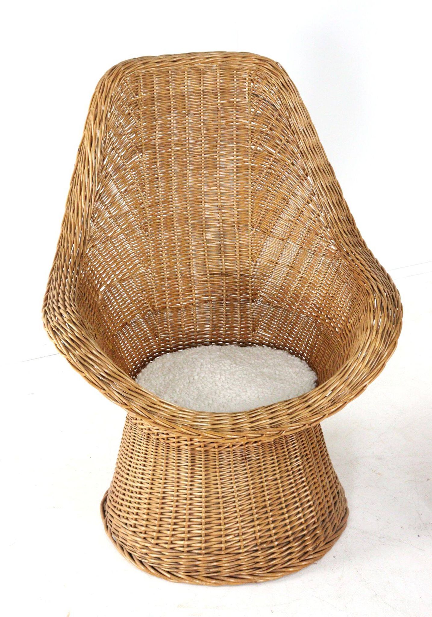 Set of 2 vintage rattan wicker armchairs with white teddy fabric