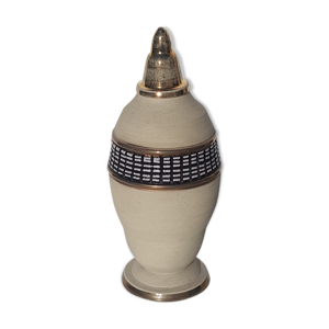 Lucien Brisdoux pot couvert