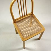 Chaise vintage en bois et cannage