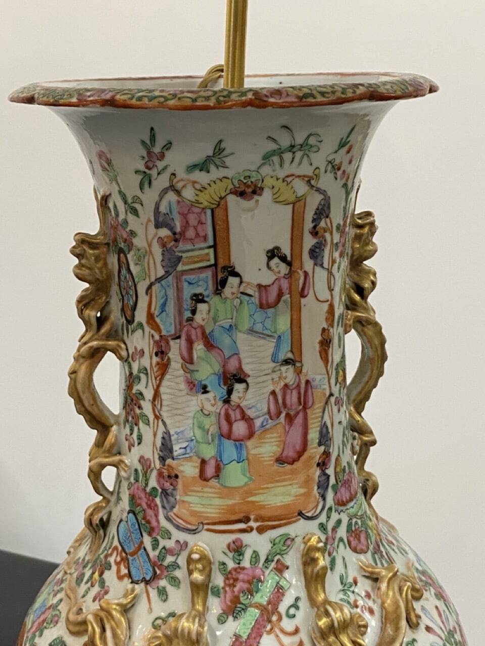 Canton vase lamp