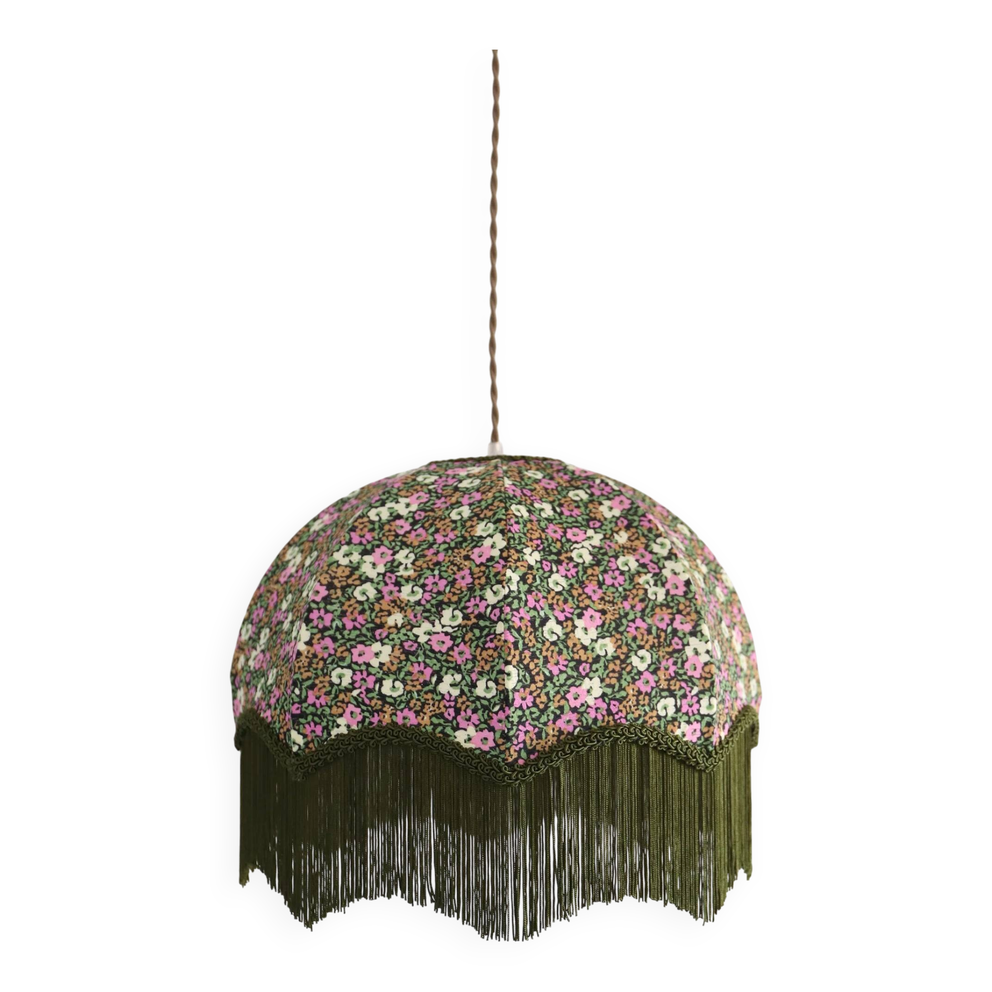 Suspension vintage recyclée à franges — forme dôme et motif fleuri