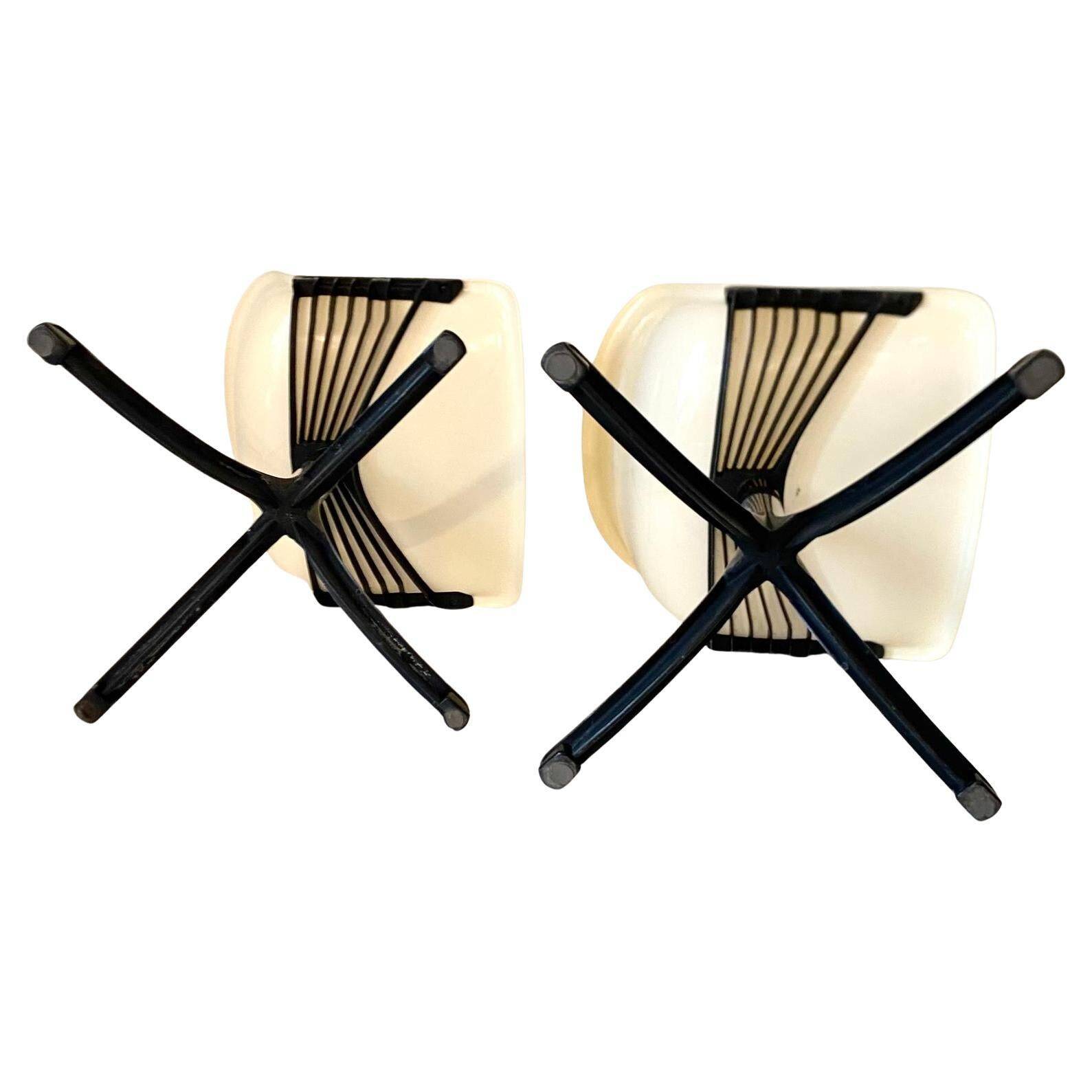 Set of three Modus Office Desk Chairs, Osvaldo Borsani for Tecno, Italy 1960