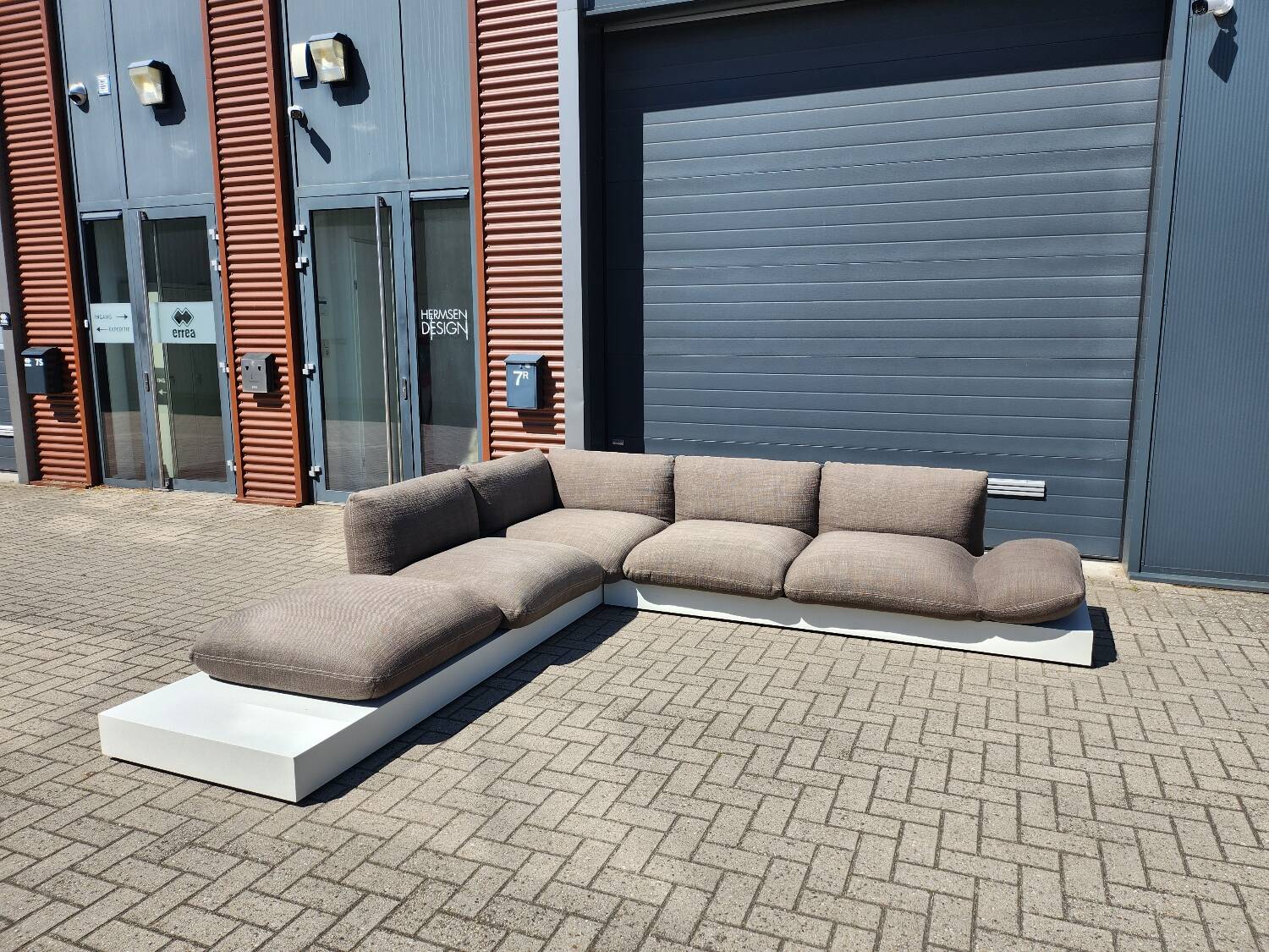 Cor - Jalis sofa by Jehs+Laub