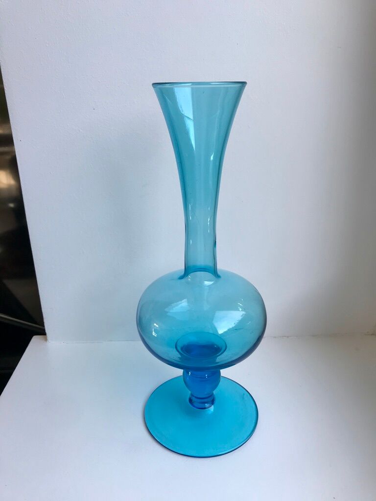 Design vase in turquoise blue glass 70s