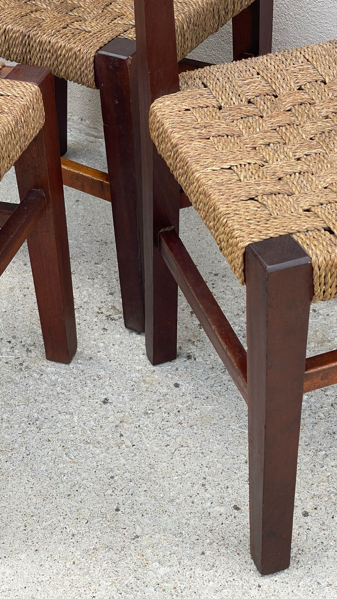 4 modernist chairs from the 1950s.