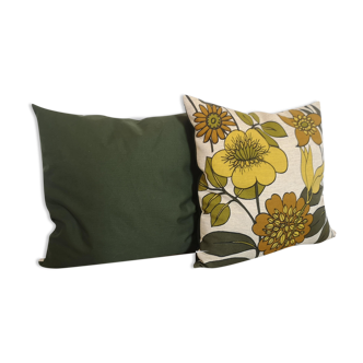 Set of cushions printed 60's