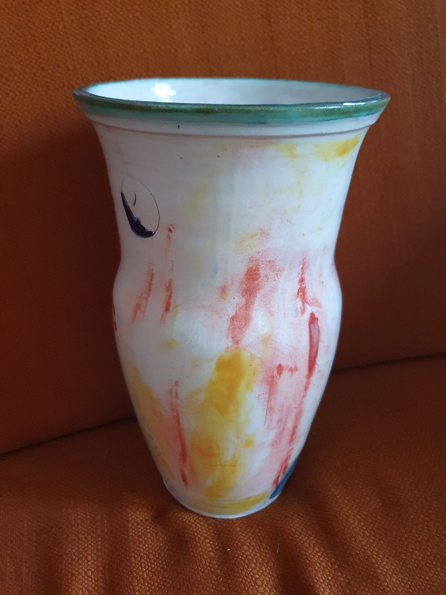 Beautiful vase by the ceramicists Pierre and Florence Scheyvaerts in Thoiras.