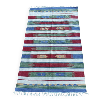 Handmade kilim rug 180cm x 110cm