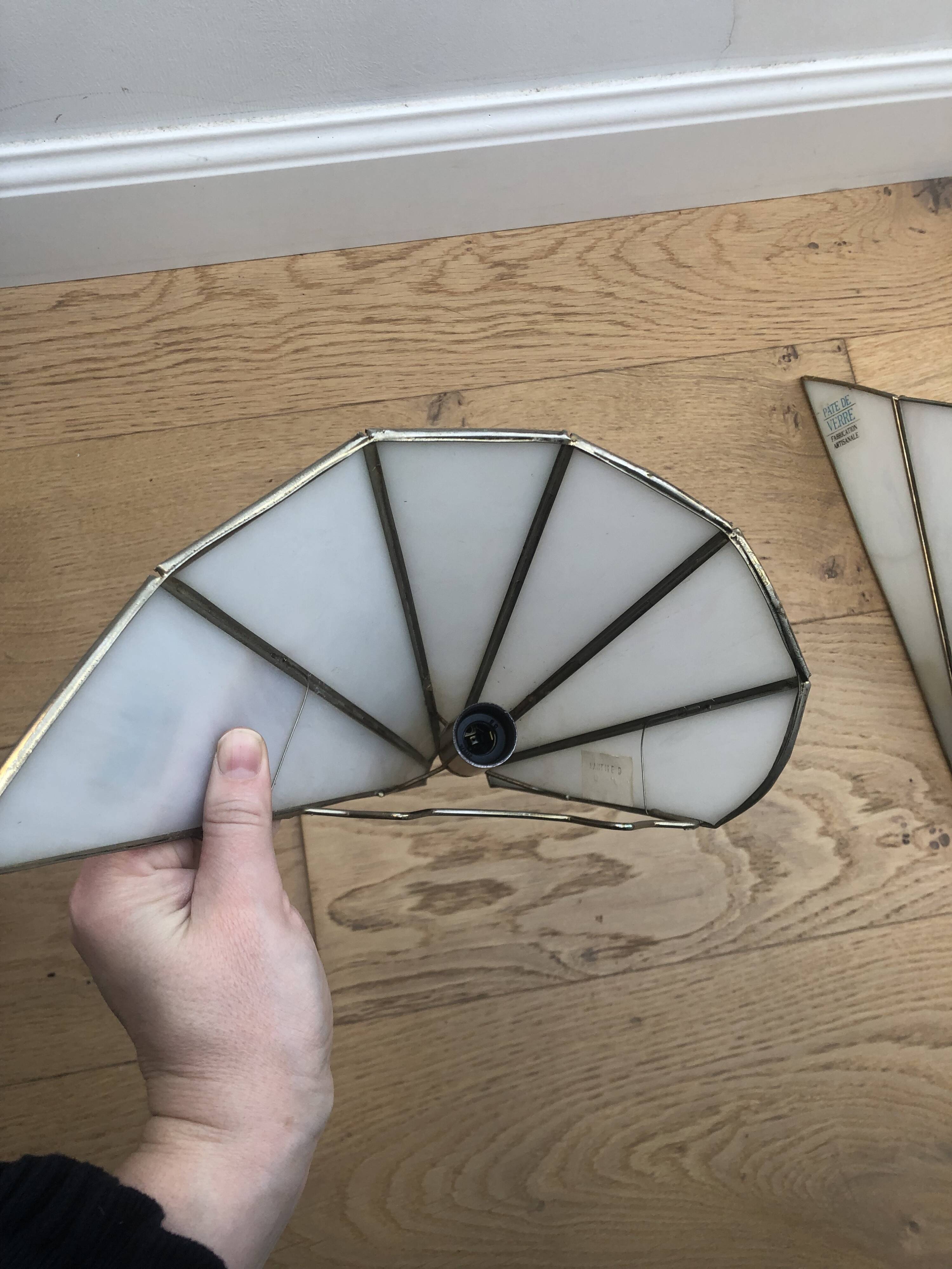 Pair of wall sconces in glass paste, handcrafted.