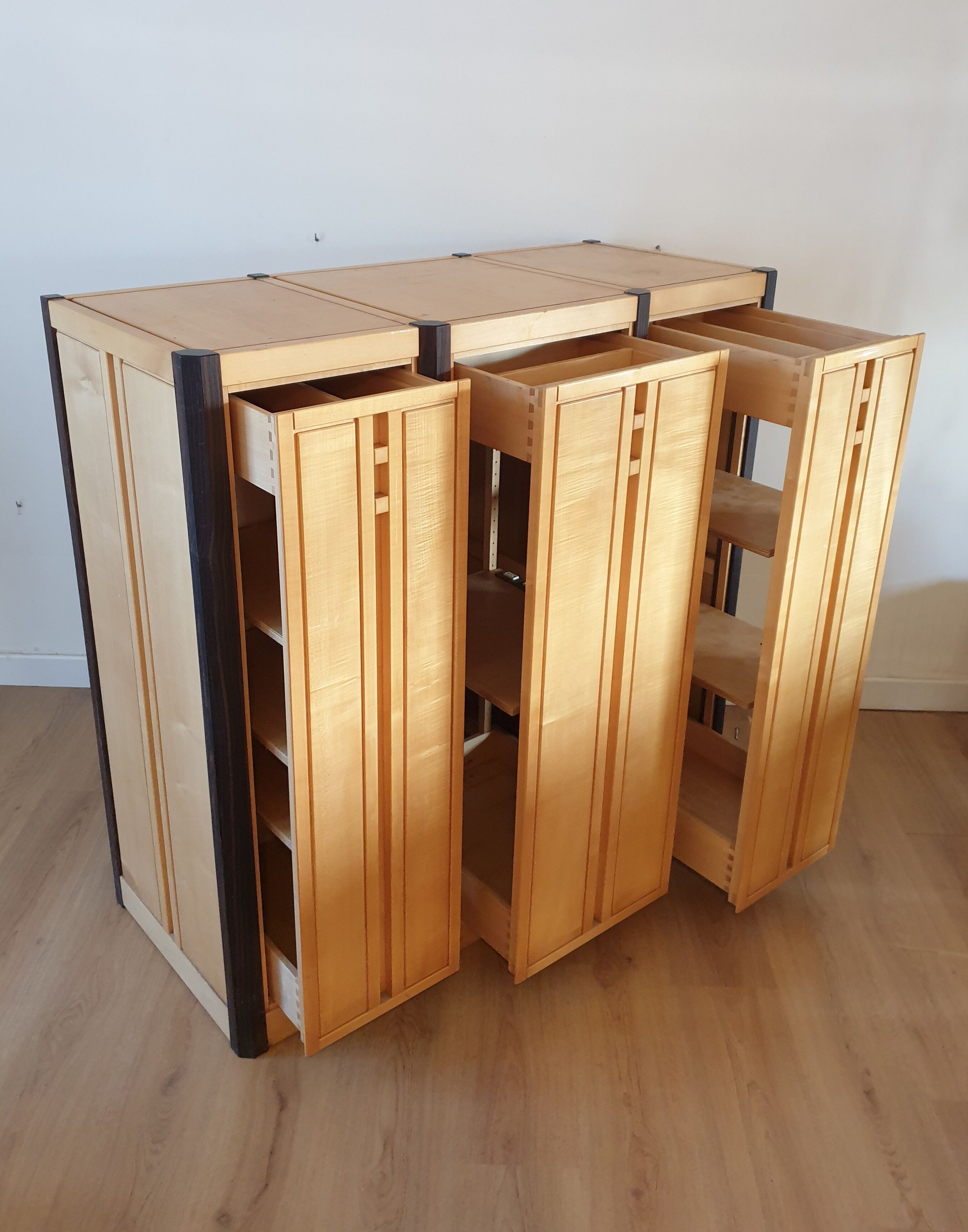 Art deco style barcabinet