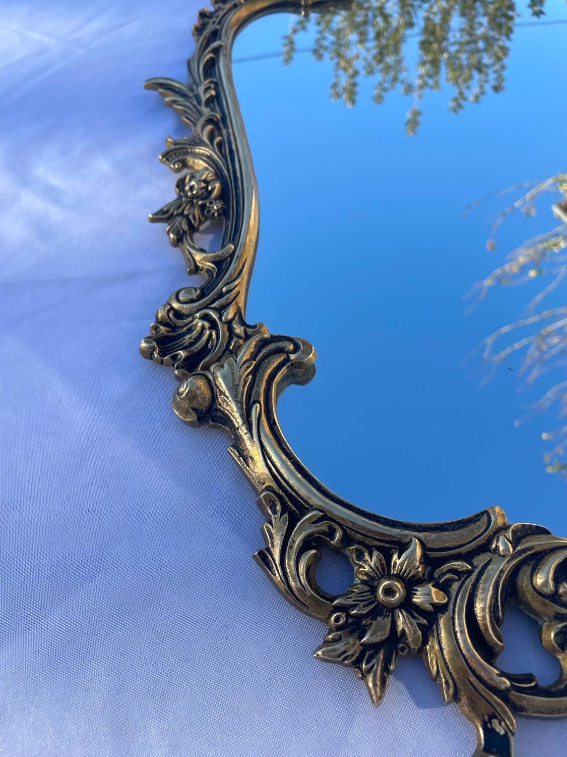 Miroir en bronze, XXème s.