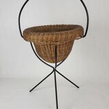Worker Wicker basket