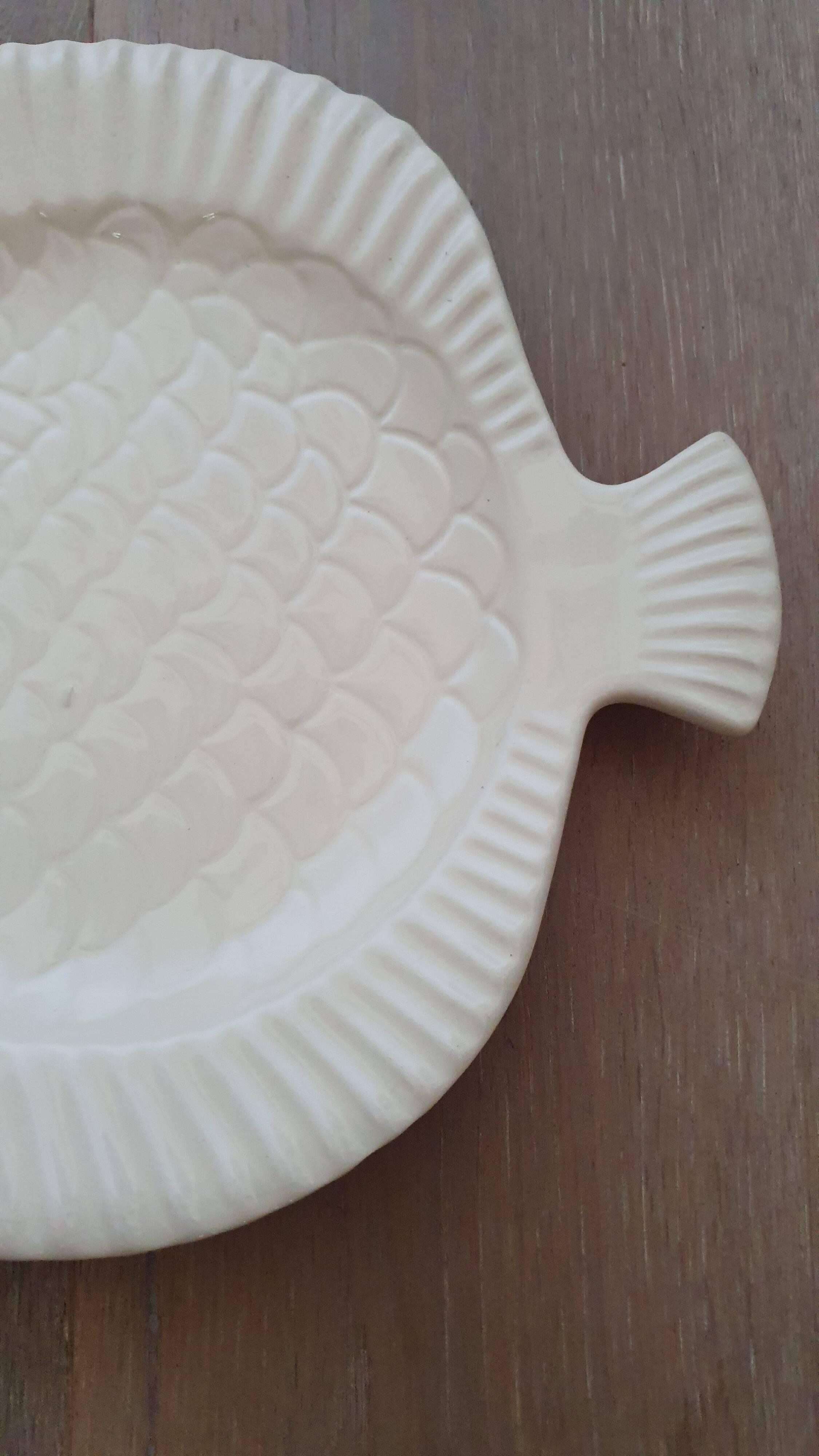 Ceramic dish Poisson Poët Laval