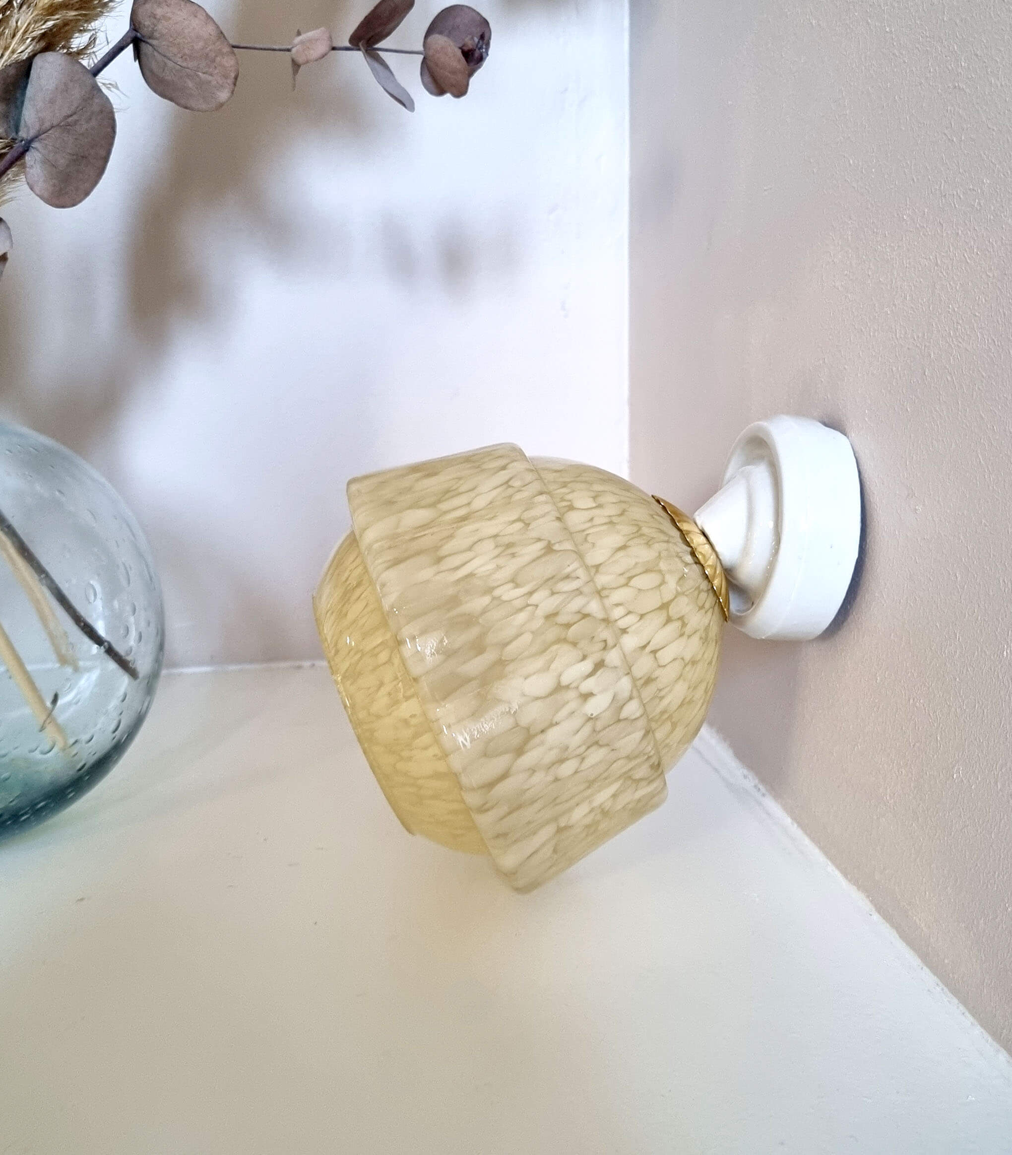 Clichy glass wall lamp