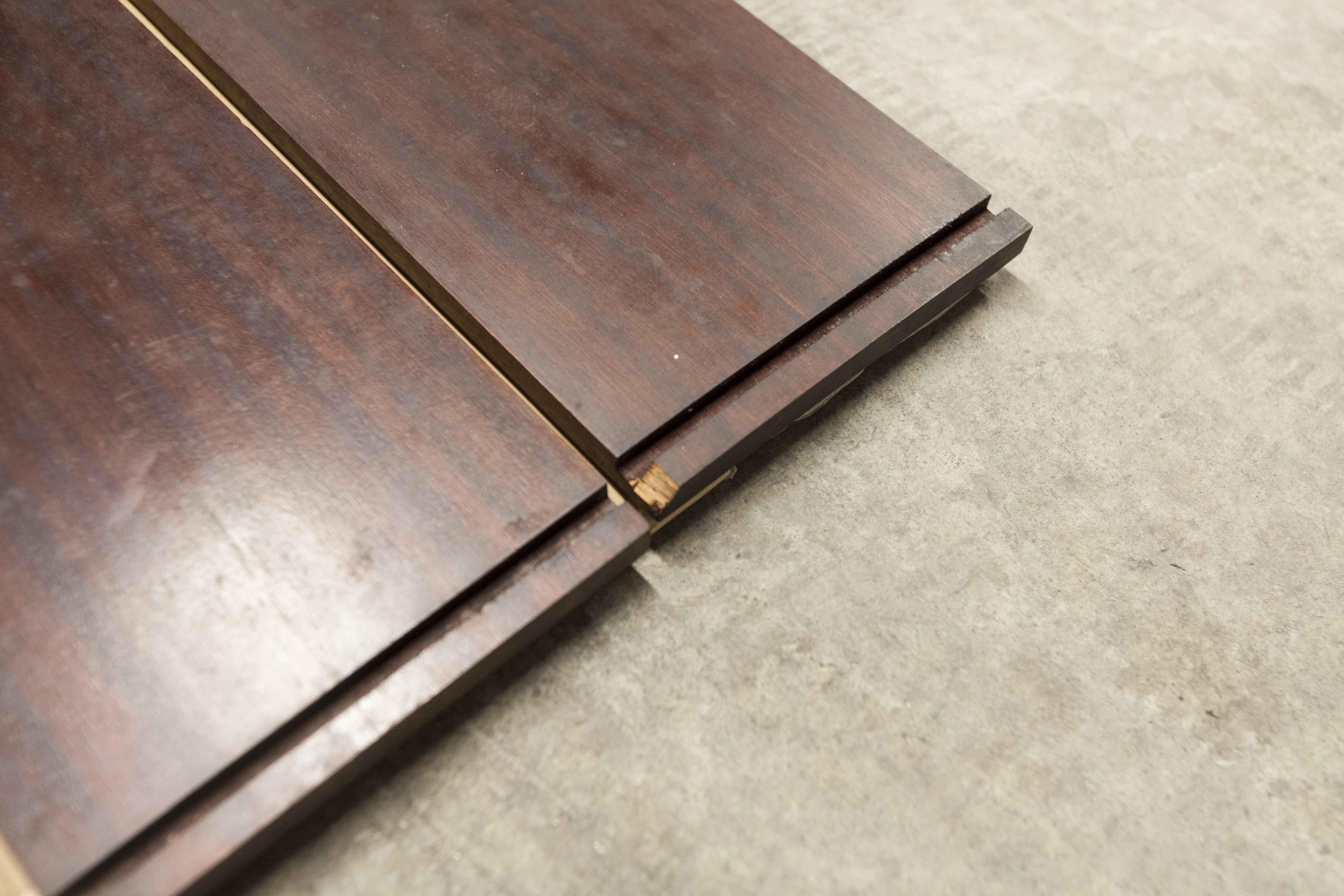 Thong shelf on foot L78.5