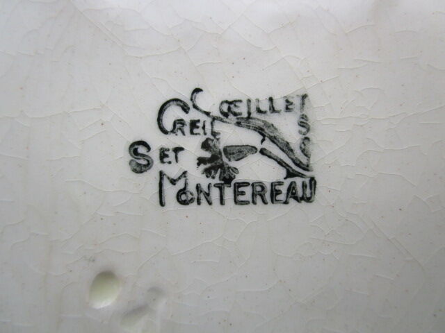 6 old art-deco flat plates in earthenware by Creil Montereau, model carnations