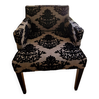 Baroque armchair