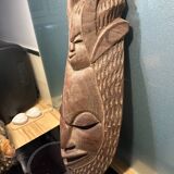 Masque art africain en acajou