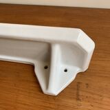 Ceramic shelf shelf