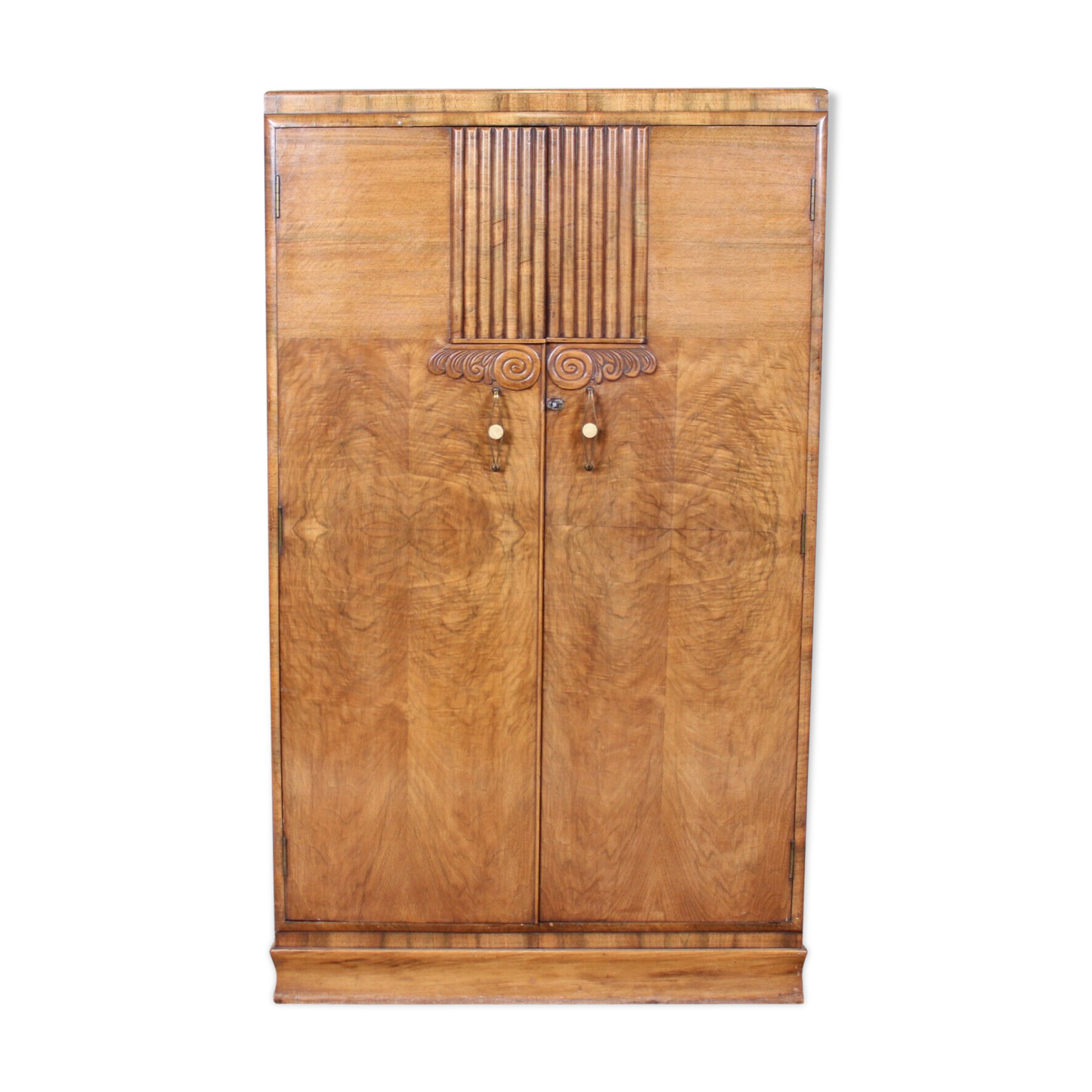 Wardrobe compactum Walnut art deco period