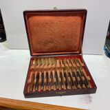 Box 6 spoons and 6 dessert knives