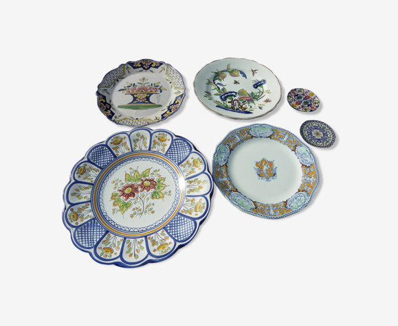 Assiettes porcelaine décoratives