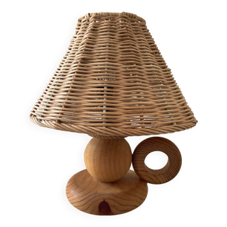 Vintage lamp in wood and rattan 70s
