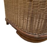 Wicker trunk