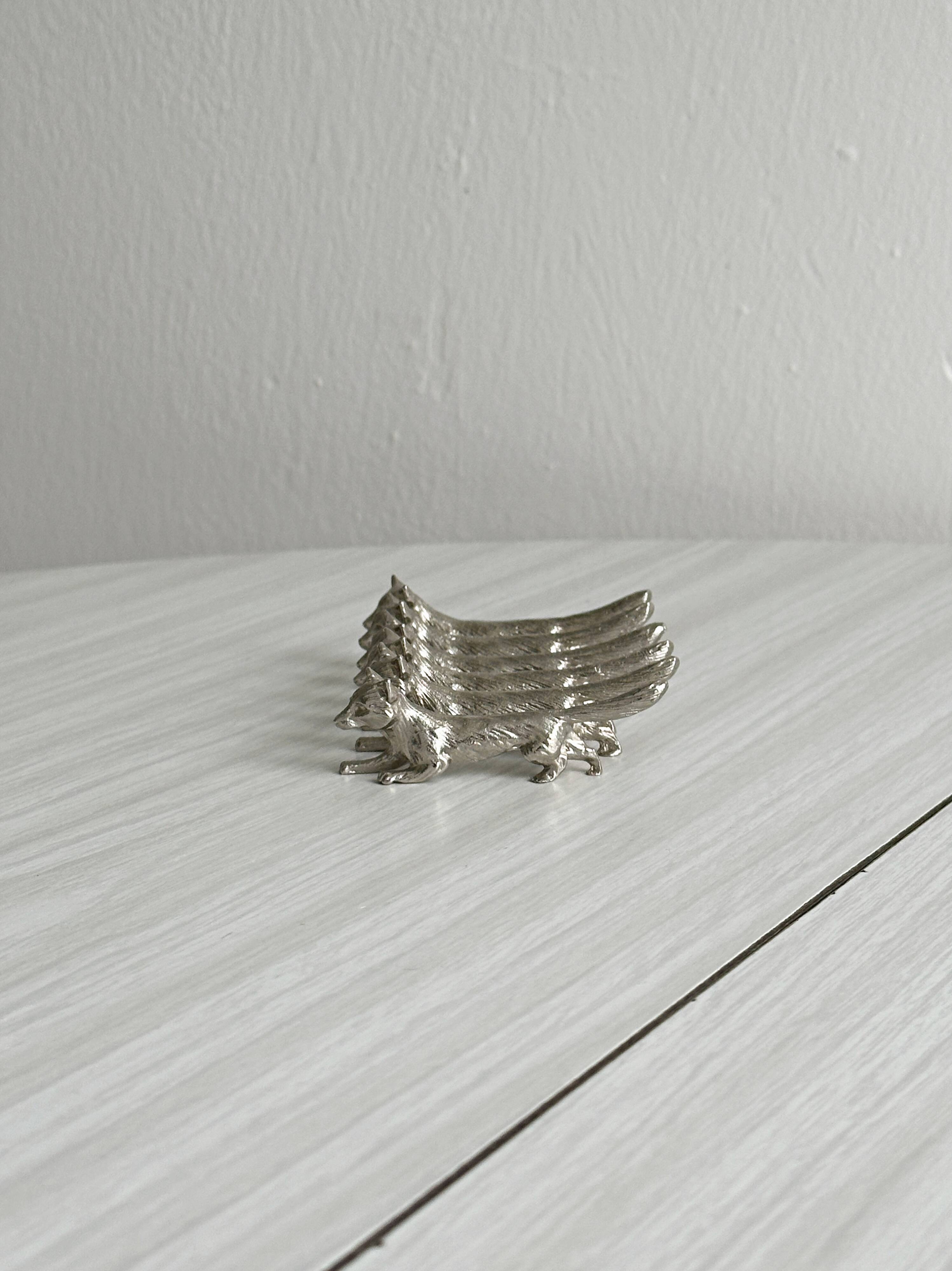 Set of 6 metal fox knife rests