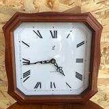 Old clock clock jaz quartz contour wood vintage